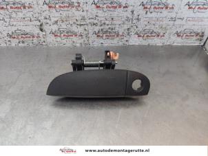 O153550 Gebruikte deurgreep 4deurs links-voor Hyundai I10