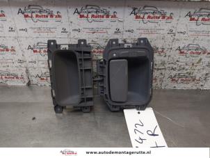 O153670 Gebruikte portiergreep 4deurs rechts-achter Mercedes Vito