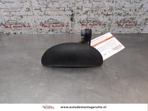 O153681 Gebruikte portiergreep 4deurs links-voor Citroen C1