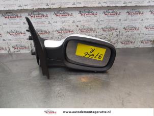 O153727 Gebruikte spiegel buiten rechts Renault Clio