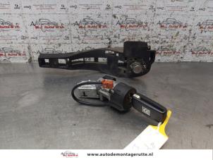 O153734 Gebruikte kontaktslot+sleutel Citroen C2