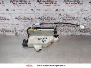 O153810 Gebruikte portierslot mechaniek 4deurs rechts-voor Peugeot 208