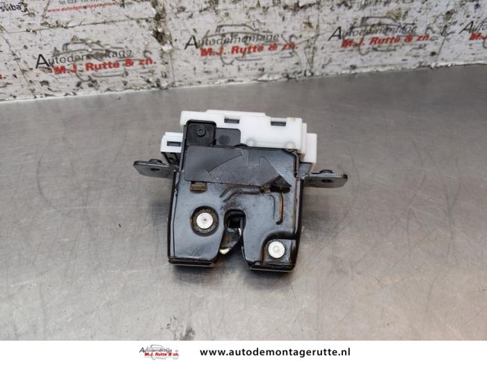 Gebruikte Slotmechaniek Achterklep Renault Clio O153828