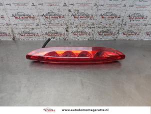 O153885 Gebruikte remlicht extra midden Peugeot 208