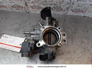 O154089 Gebruikte gasklephuis Daihatsu Young RV
