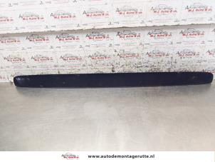 O154242 Gebruikte achterklep handgreep Volvo S40