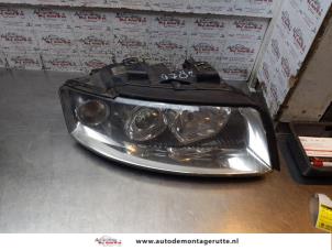 O154295 Gebruikte koplamp rechts Audi A4