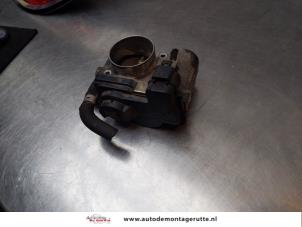 O154398 Gebruikte gasklephuis Opel Astra