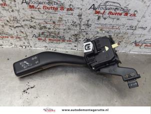 O154462 Gebruikte knipperlicht schakelaar Volkswagen Golf