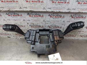 O154478 Gebruikte stuurkolomschakelaar Ford Focus