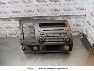 O154639 Gebruikte radio cd speler Honda Civic