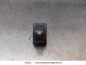 O154753 Gebruikte ruit schakelaar elektrisch Kia Cee'D