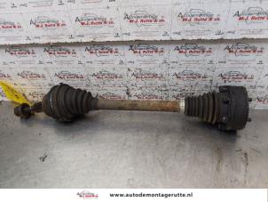 O154813 Gebruikte cardanas links-voor (vwa) Volkswagen Caddy
