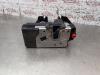 Gebruikte Slotmechaniek Portier 4Deurs links-achter Opel Zafira O154917