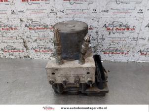 O154974 Gebruikte abs pomp Smart Forfour