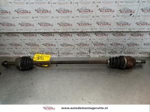 O155285 Gebruikte cardanas links-voor (vwa) Peugeot 107