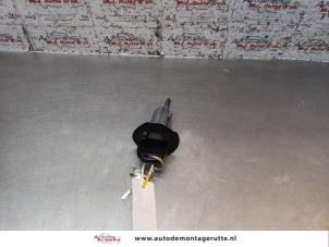 O155394 Gebruikte sleutel+contactslot Opel Agila
