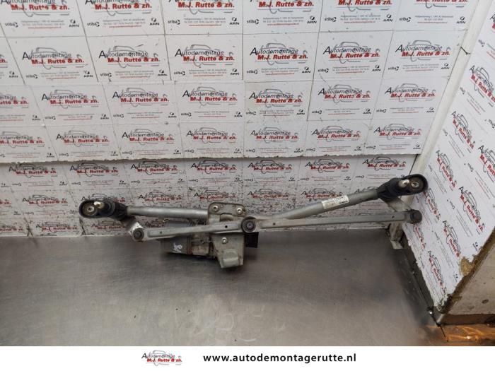 Gebruikte Ruitenwismotor+Mechaniek Mazda 3. O155403