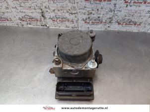 O155442 Gebruikte abs pomp Ford KA