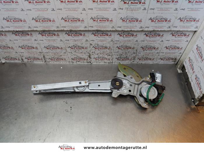 Gebruikte Ruitmechaniek 4Deurs links-achter Kia Carens O155479