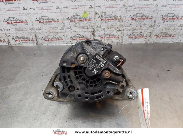 Dynamo van een Suzuki Wagon-R+ (RB) 1.0 12V 2006