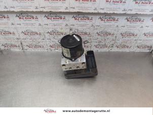 O155620 Gebruikte abs pomp BMW 1-Serie