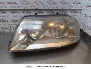 O155649 Gebruikte linker koplamp Volkswagen Sharan