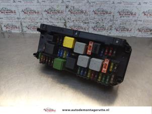 O155813 Gebruikte zekeringkast Mercedes E-Klasse
