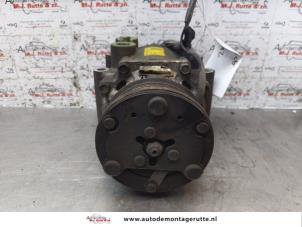 O155867 Gebruikte pomp airco Ford Connect