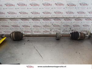 O155885 Gebruikte aandrijfas rechts-voor Toyota Yaris