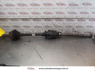 O155886 Gebruikte cardanas rechts-voor (vwa) Peugeot 306