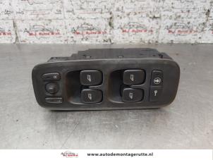 Gebruikte Schakelblok ruiten Volvo V70 (SW) 2.4 T 20V Prijs op aanvraag aangeboden door Autodemontage M.J. Rutte B.V.