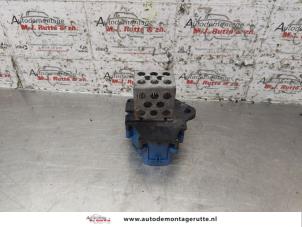O156012 Gebruikte koelvinweerstand Citroen Berlingo