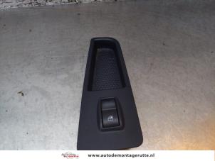 O156064 Gebruikte ruit schakelaar elektrisch Lancia Delta