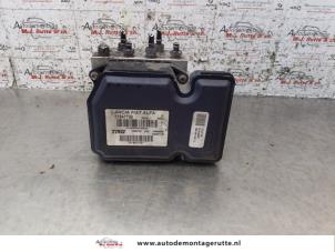 O156083 Gebruikte abs pomp Lancia Delta