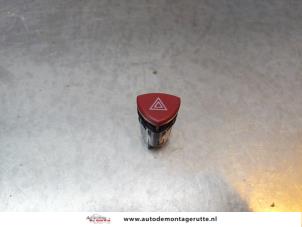 O156084 Gebruikte paniekverlichtings schakelaar Lancia Delta