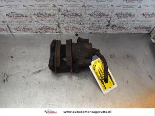 O156150 Gebruikte remklauw (tang) rechts-voor Volkswagen Caddy