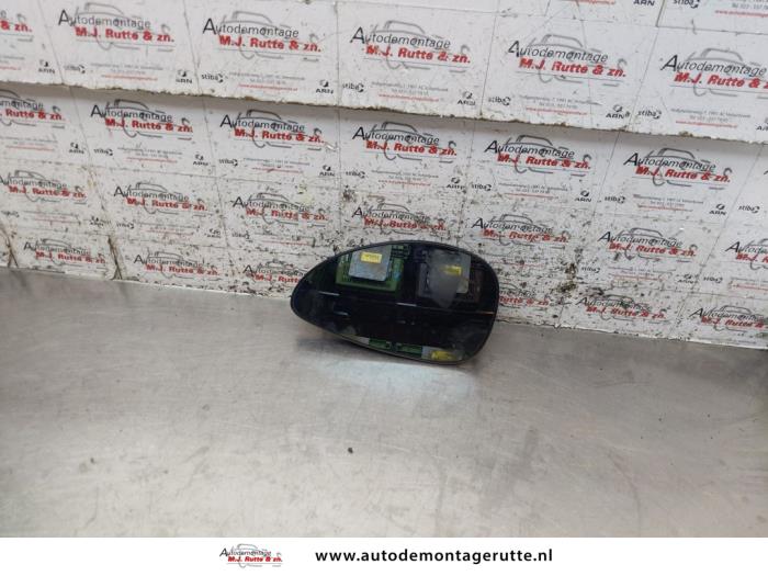 Gebruikte Spiegelglas links Citroen C4 O156183
