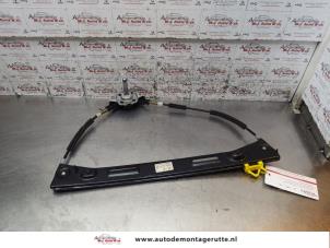O156310 Gebruikte raammechaniek 4deurs links-voor Fiat Panda
