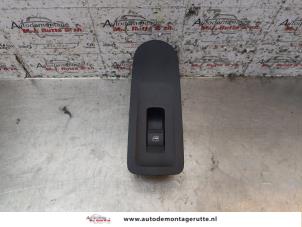 O156359 Gebruikte ruit schakelaar elektrisch Seat Mii