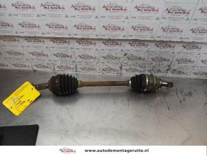 O156440 Gebruikte homokineetas links-voor Daihatsu Cuore