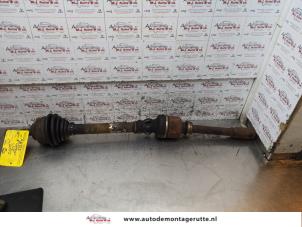 O156441 Gebruikte steekas rechts-voor Citroen C5