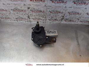 O156453 Gebruikte ruitenwissermotor achter Citroen C1