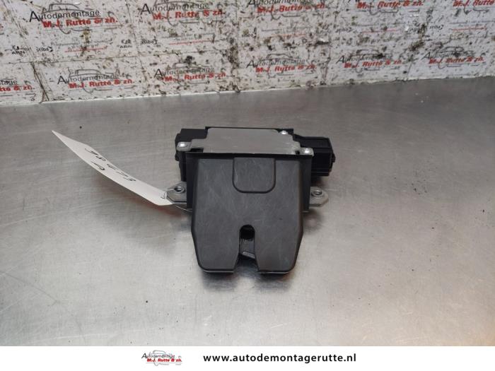 Achterklep Slotmechaniek van een Ford Focus C-Max 1.8 16V 2005