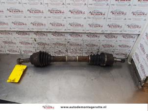 O156618 Gebruikte homokineetas links-voor Citroen C4