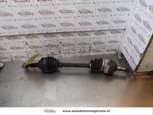 O156624 Gebruikte aandrijfas links-voor Chevrolet Lacetti