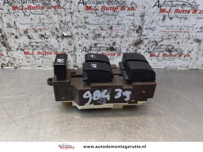 Combischakelaar ramen van een Daihatsu Cuore (L251/271/276) 1.0 12V DVVT 2008