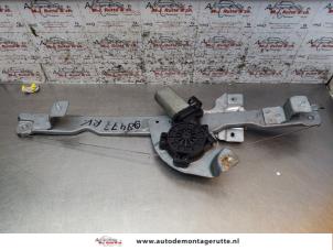 O156718 Gebruikte raammechaniek 4deurs rechts-voor Dacia Sandero