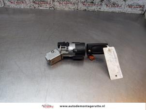 O156800 Gebruikte sleutel+contactslot Peugeot 207