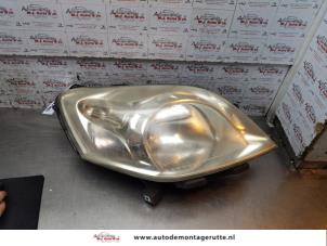 O156816 Gebruikte rechter koplamp Peugeot Bipper